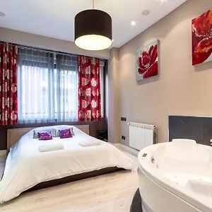 Volantin Ii With Jacuzzi By Aston Apartamento